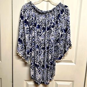 Lilly Pulitzer Shades of Blue White Print Off Shoulders Pom Pom Top Size XS